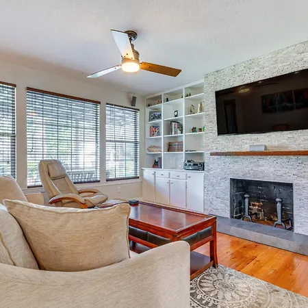 Pensacola Home In Historic East Hill Neighborhood